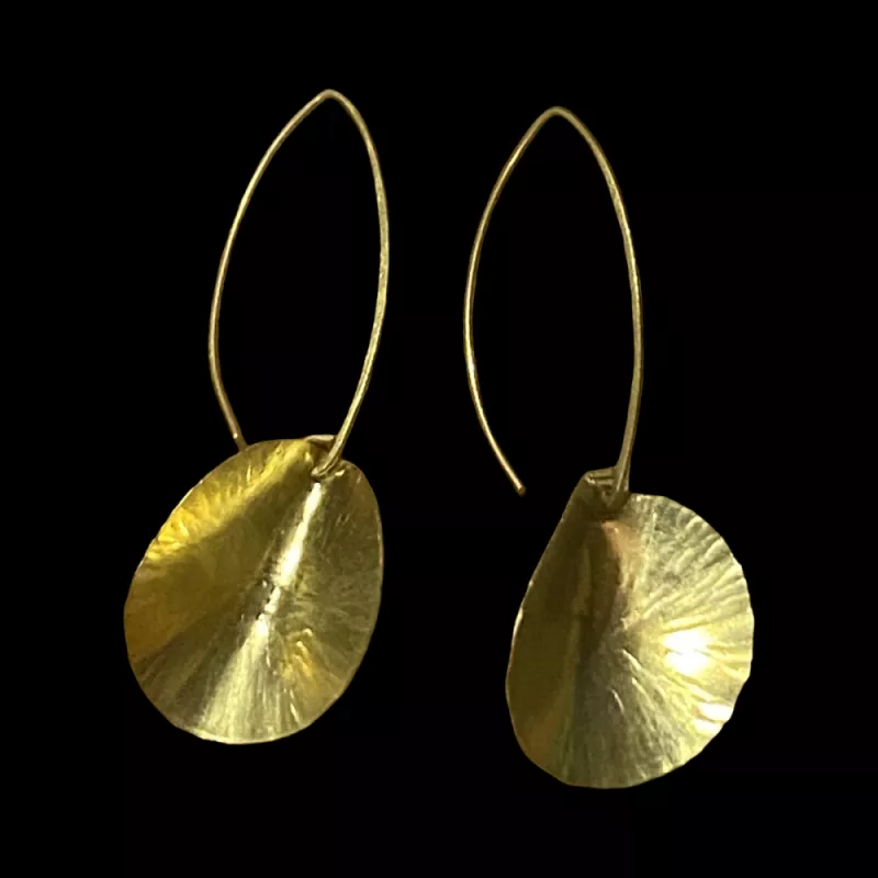 Boucles d'oreilles en laiton, Paris, Martyne Travel Market