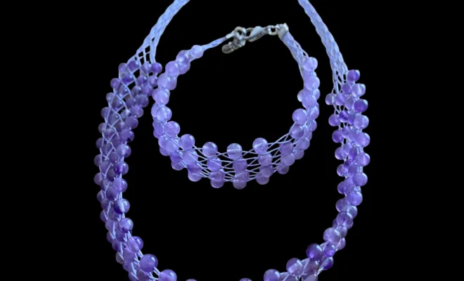 collier et bracelet améthyste