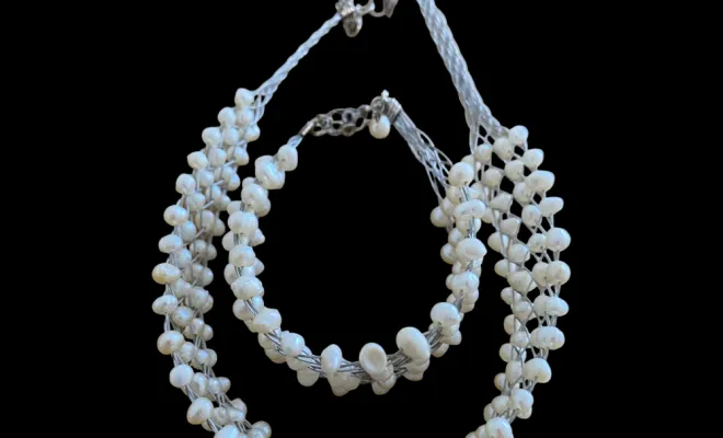 collier et bracelet perles